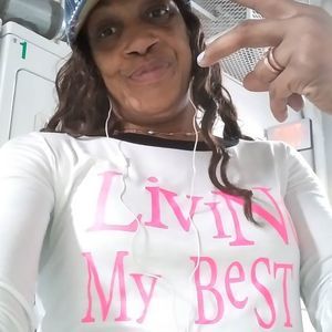 Meet your Posher, Shawnly joy